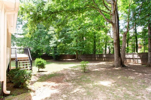 1405 Holly Lake Circle, Snellville, GA 30078
