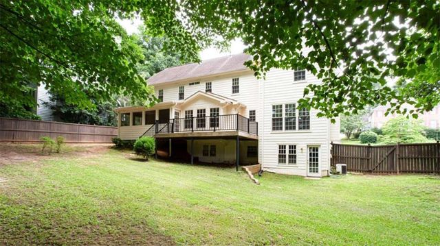 1405 Holly Lake Circle, Snellville, GA 30078