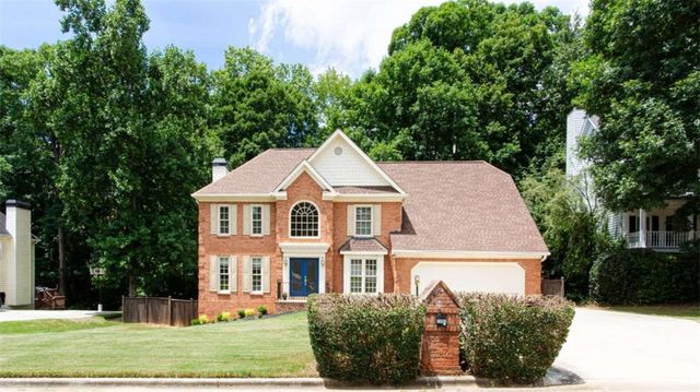 1405 Holly Lake Circle, Snellville, GA 30078