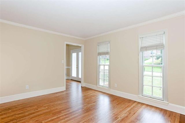1405 Holly Lake Circle, Snellville, GA 30078