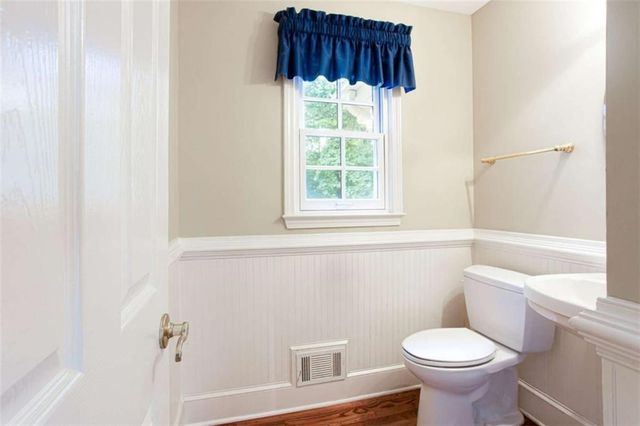 1405 Holly Lake Circle, Snellville, GA 30078