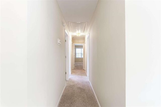 1405 Holly Lake Circle, Snellville, GA 30078
