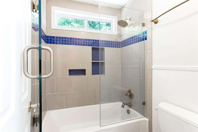 1405 Holly Lake Circle, Snellville, GA 30078