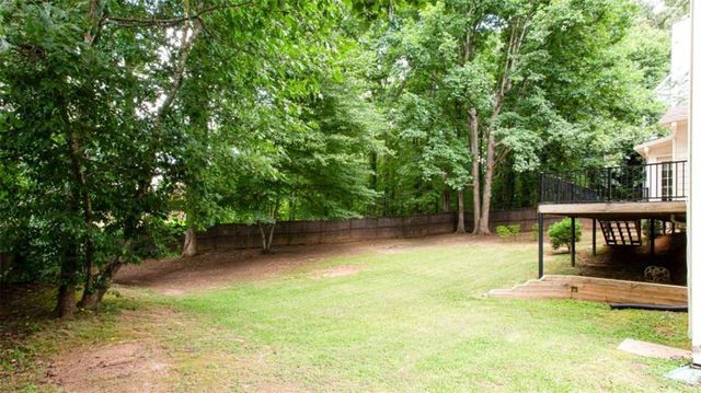 1405 Holly Lake Circle, Snellville, GA 30078