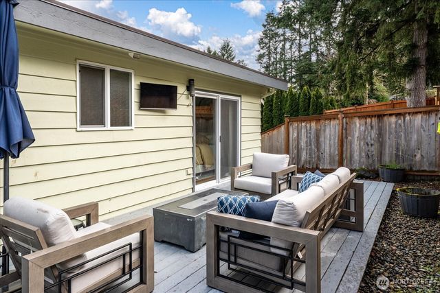 6205 NE 196th Street, Kenmore, WA 98028