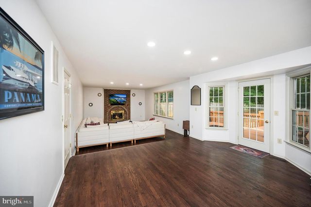 2011 VICTORIA DR, Stafford, VA 22554