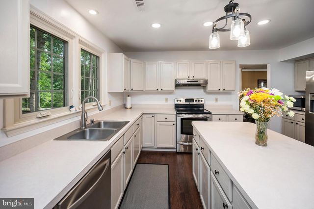 2011 VICTORIA DR, Stafford, VA 22554