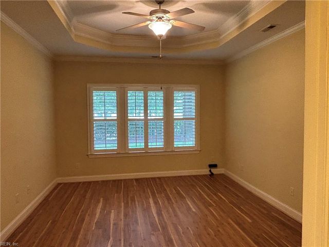 1513 Rosehill DR, Chesapeake, VA 23320
