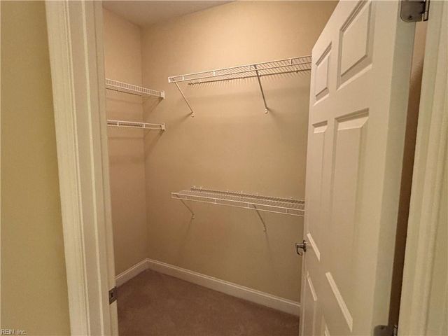 1513 Rosehill DR, Chesapeake, VA 23320