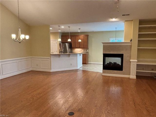 1513 Rosehill DR, Chesapeake, VA 23320
