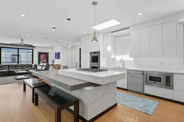 1603 S Catalina Avenue, Redondo Beach, CA 90277