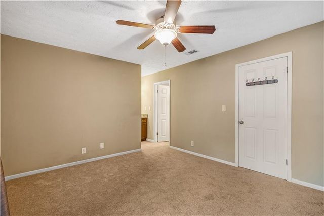 2877 Torreya Way SE 5, Marietta, GA 30067