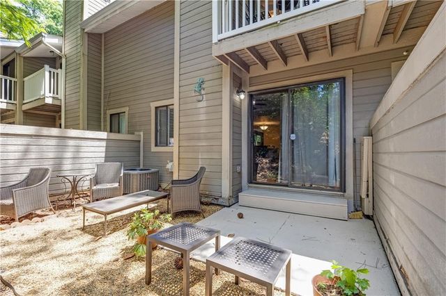 2877 Torreya Way SE 5, Marietta, GA 30067