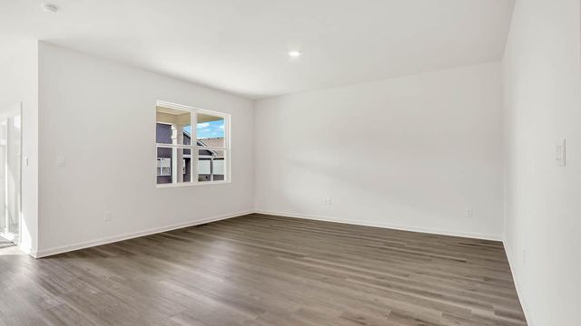 7866 W 106th Place, St. John, IN 46373