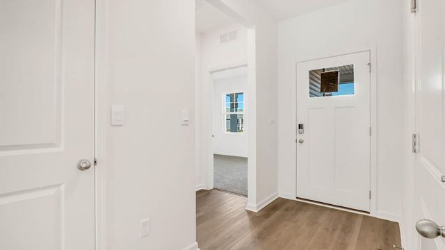 7866 W 106th Place, St. John, IN 46373