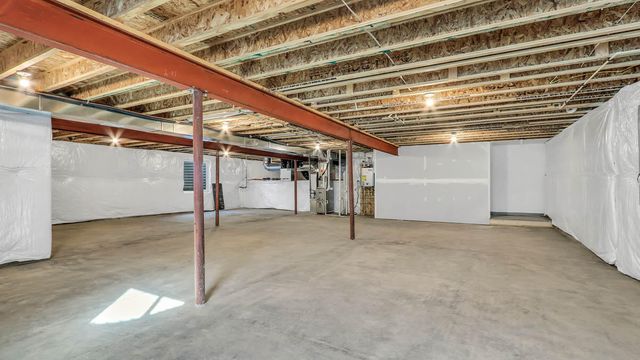 7866 W 106th Place, St. John, IN 46373