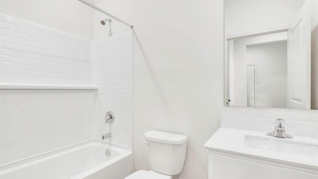 7866 W 106th Place, St. John, IN 46373