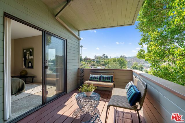 6201 Quebec Drive, Los Angeles, CA 90068