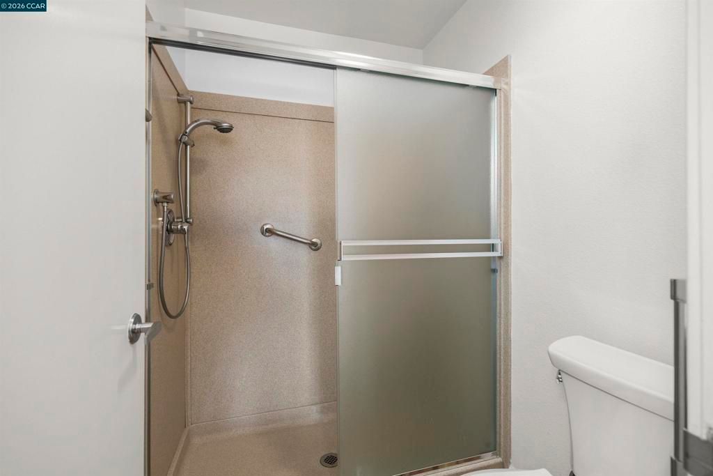 Image 15 of property listing at 1201 Alta Vista Dr 209, Walnut Creek, CA 94596