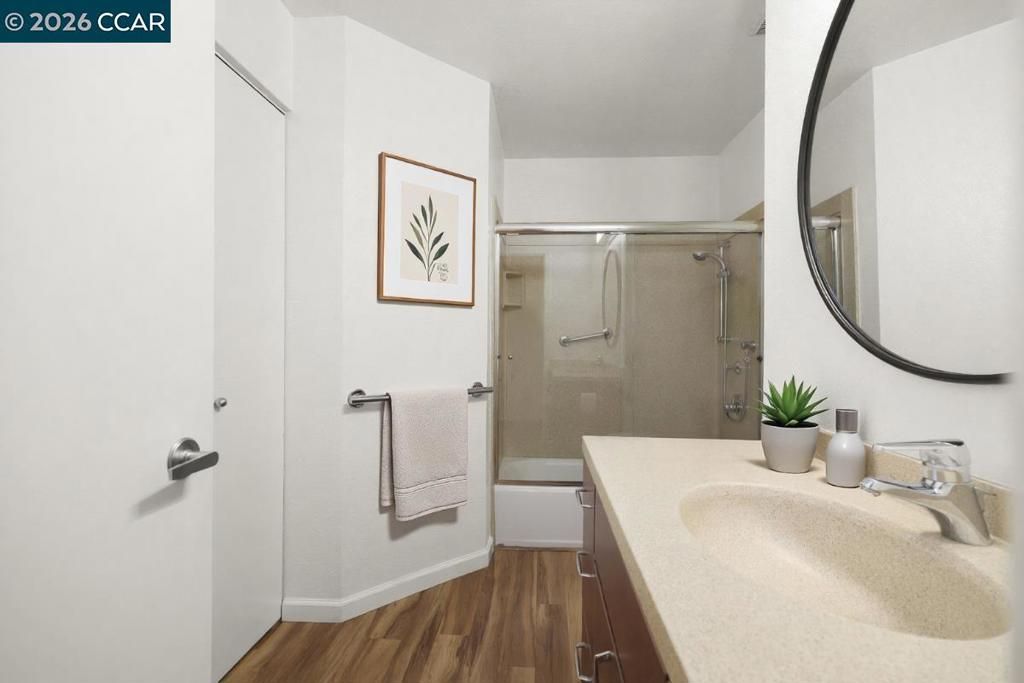 Image 18 of property listing at 1201 Alta Vista Dr 209, Walnut Creek, CA 94596