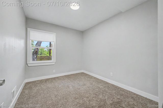 8111 E Hildale Street, Detroit, MI 48234