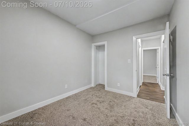 8111 E Hildale Street, Detroit, MI 48234