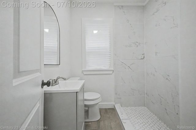 8111 E Hildale Street, Detroit, MI 48234