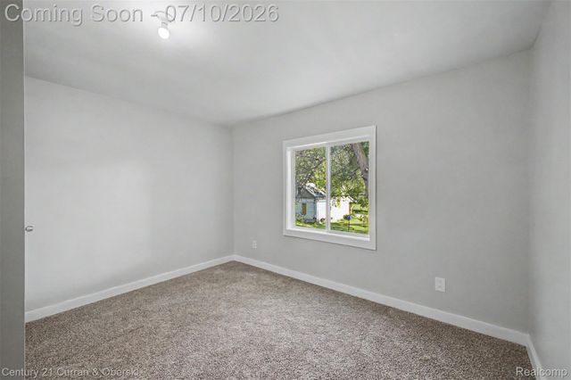 8111 E Hildale Street, Detroit, MI 48234
