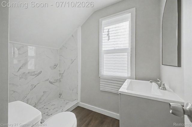 8111 E Hildale Street, Detroit, MI 48234