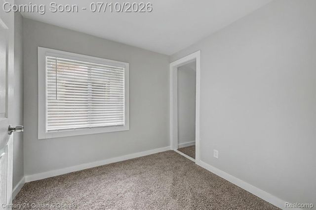 8111 E Hildale Street, Detroit, MI 48234