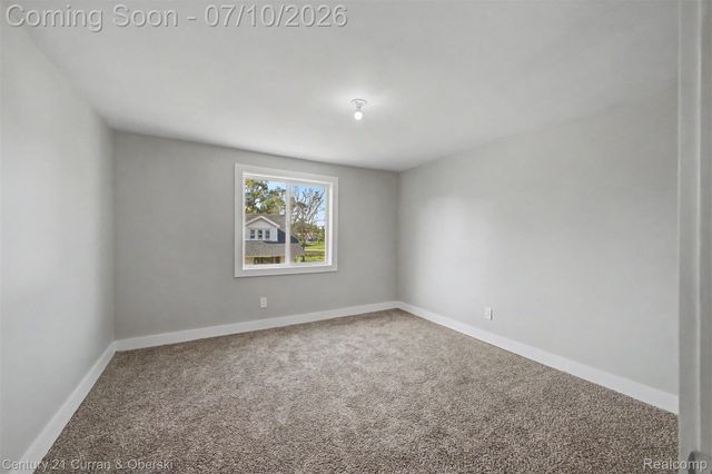 8111 E Hildale Street, Detroit, MI 48234