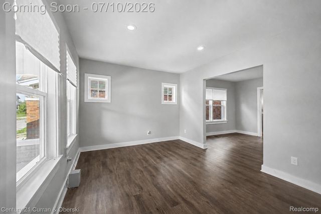 8111 E Hildale Street, Detroit, MI 48234