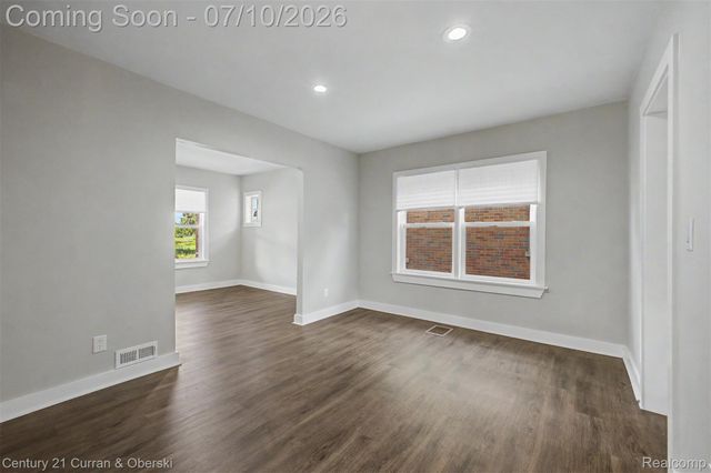 8111 E Hildale Street, Detroit, MI 48234