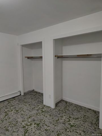 10101 Cadieux Road, Detroit, MI 48224