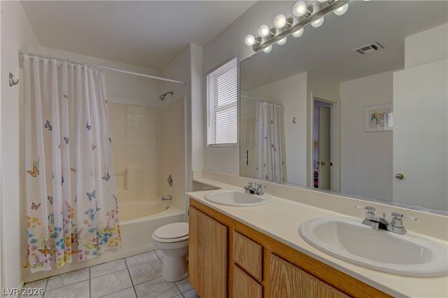 9564 Belle Fountain Avenue, Las Vegas, NV 89123