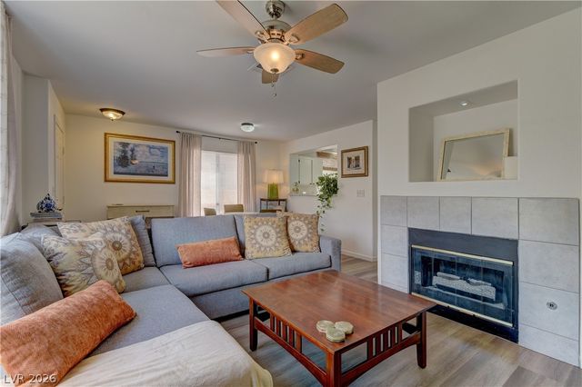 9564 Belle Fountain Avenue, Las Vegas, NV 89123