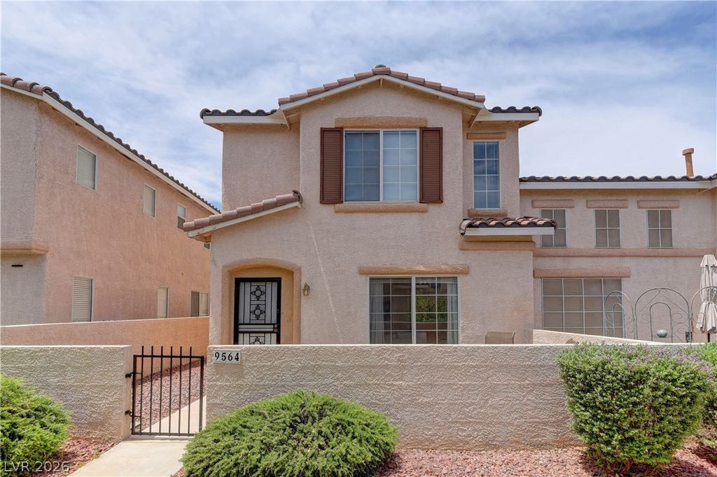 9564 Belle Fountain Avenue, Las Vegas, NV 89123