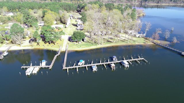 1369 Gin Pond Drive, Summerton, SC 29148