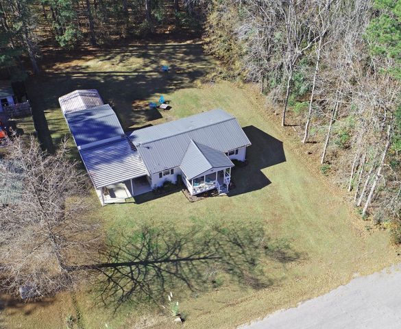 1369 Gin Pond Drive, Summerton, SC 29148