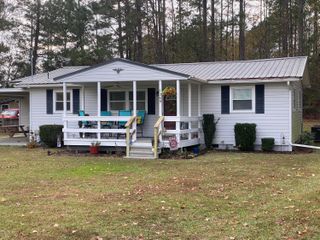 1369 Gin Pond Drive, Summerton, SC 29148