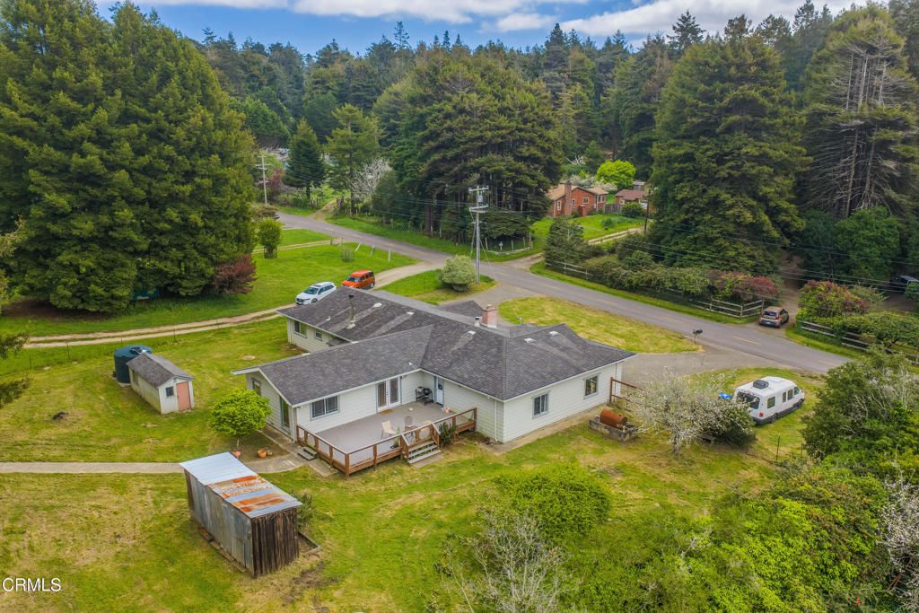 Image 28 of property listing at 32350 Ellison Way, Fort Bragg, CA 95437