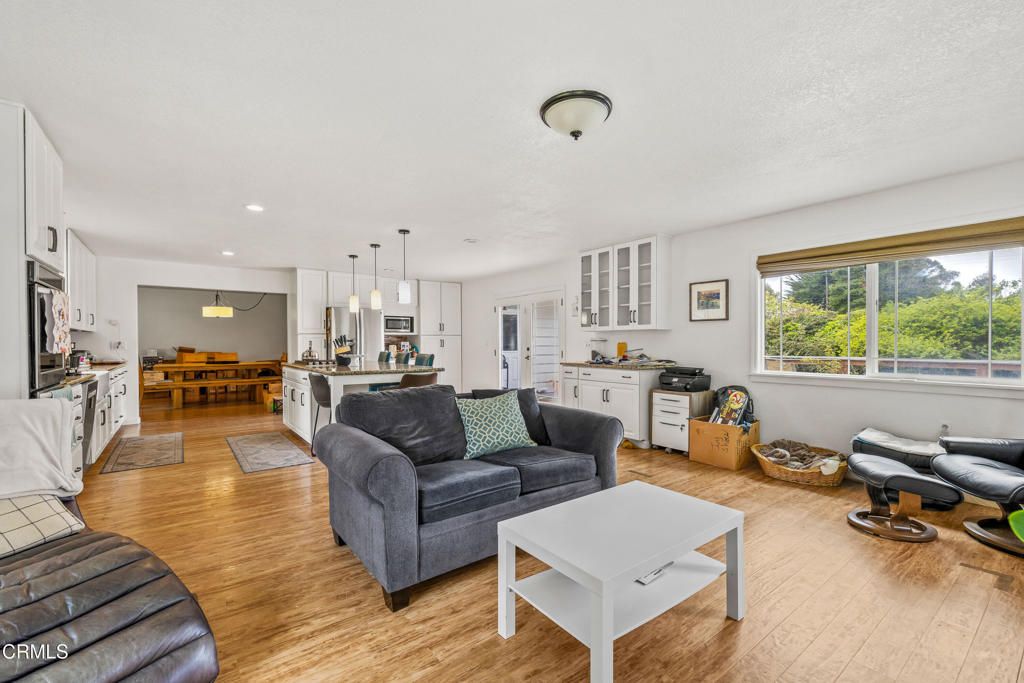 Image 5 of property listing at 32350 Ellison Way, Fort Bragg, CA 95437