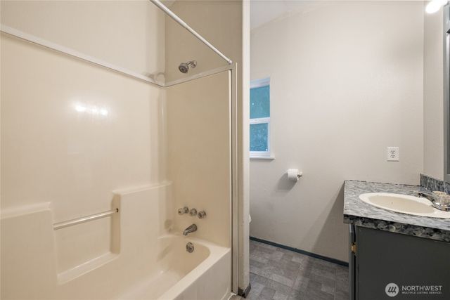 8341 Daphne Ct SE, Yelm, WA 98597