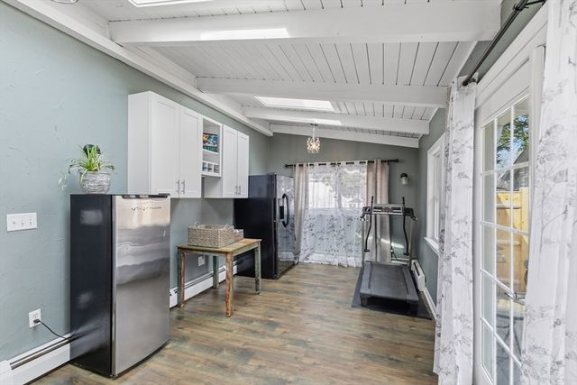 768 Salem, Groveland, MA 01834