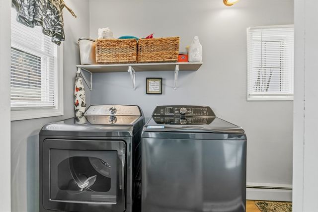 768 Salem, Groveland, MA 01834