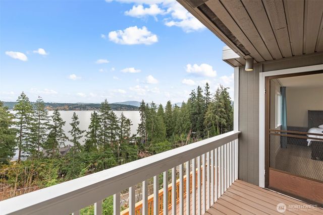 110 174th Place NE, Bellevue, WA 98008