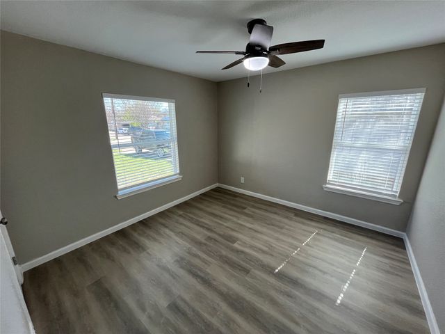 11207 Aledo Drive, Dallas, TX 75228