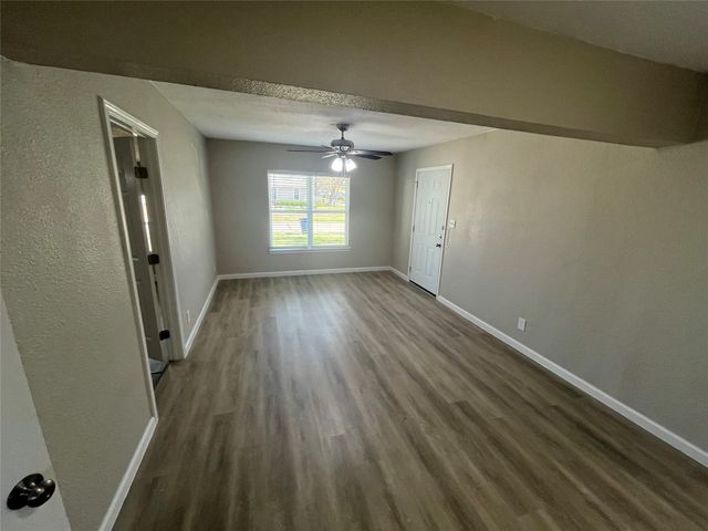 11207 Aledo Drive, Dallas, TX 75228