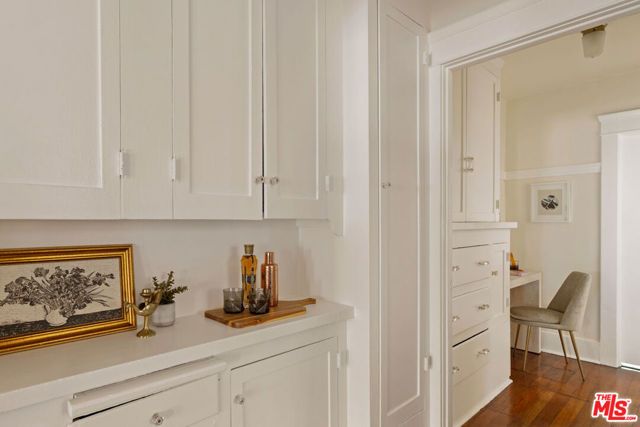 1560 Morton Avenue, Los Angeles, CA 90026