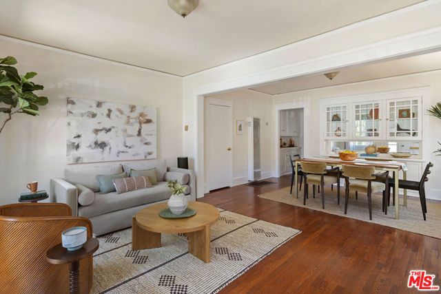 1560 Morton Avenue, Los Angeles, CA 90026